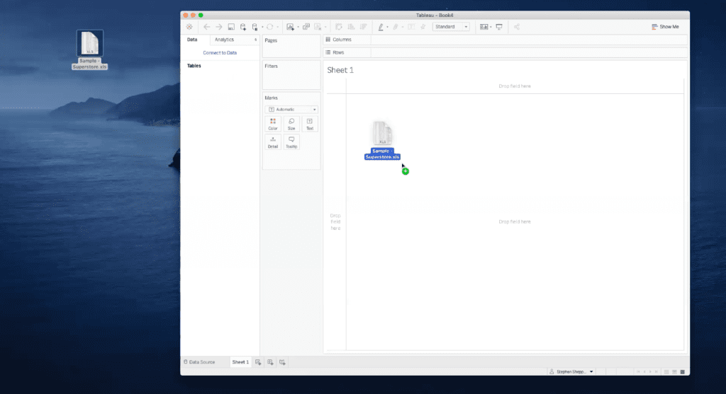 file being dragged from desktop into empty tableau dashboard